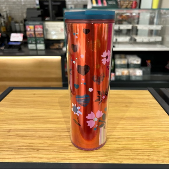 Starbucks Love Confetti Hearts Iridescent Tumbler Hot Cold Reusable Cup NWT 2023 - Picture 6 of 13